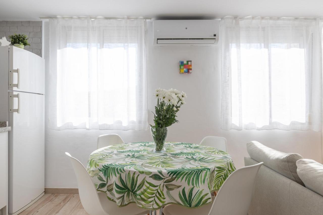 Apartamento Santa Matilde 11 Apartment Malaga Ngoại thất bức ảnh